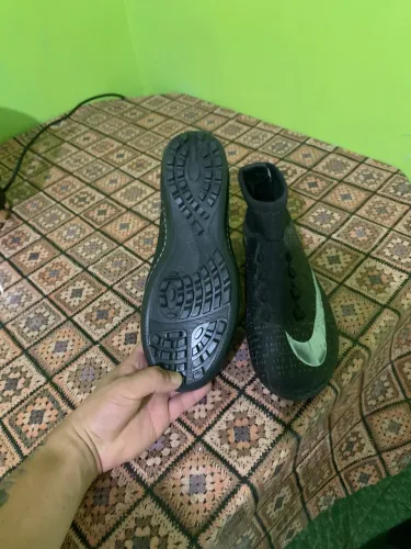 Chuteira Futsal Nike Mercurial CR7 (Botinha) - Tam 41 (Apenas 1 dia de uso!)