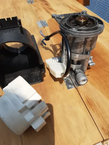 Bomba completa para lavadora Wap Líder 2200