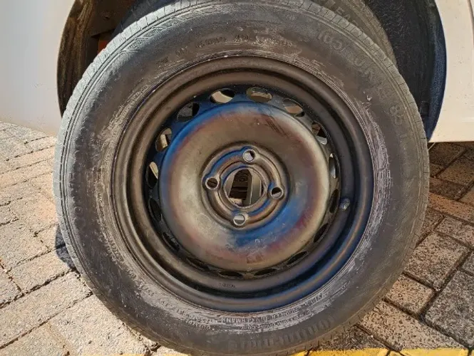 Roda+pneu 165/14/70 GM para estepe