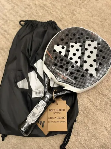 Raquete de padel