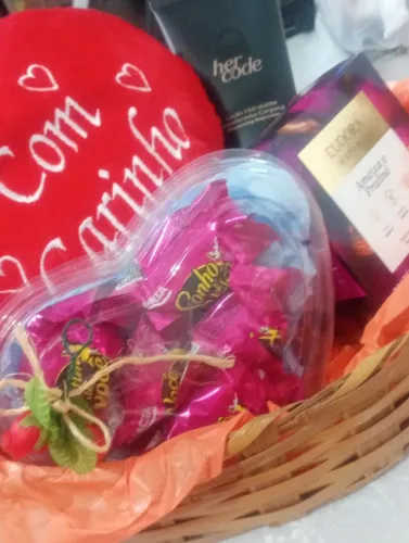 Cesta de presente dia dos namorados e datas especiais 