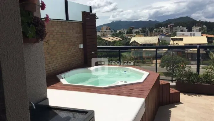 Cobertura Residencial à venda, Campeche, Florianópolis - CO0120.