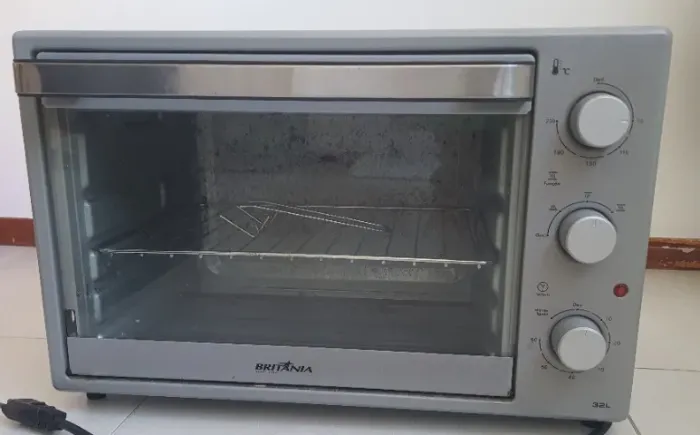 Forno elétrico Britânia 32 L