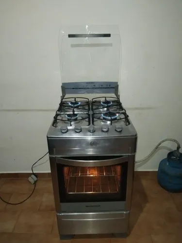 Fogão de 4 bocas da Brastemp de inox automático