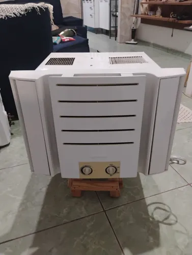 Vendo ar condicionado de janela 7.500 BTUs