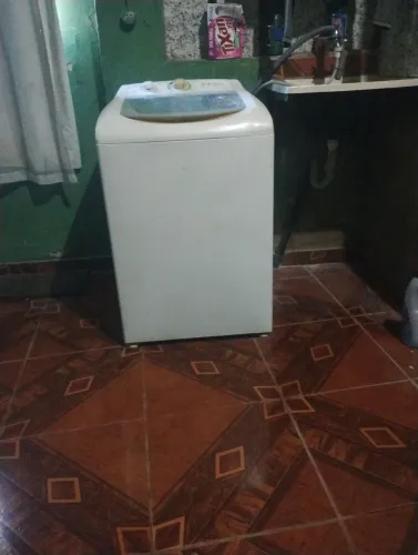 Frigobar/máquina de lavar