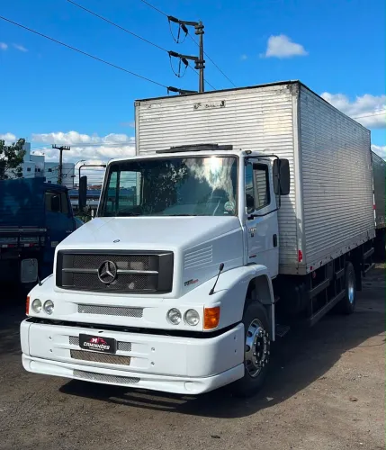 Mercedes bens 1318