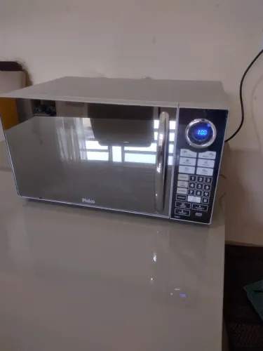 Microondas Philco 30 litros, Cinza Metálico Espelhado.