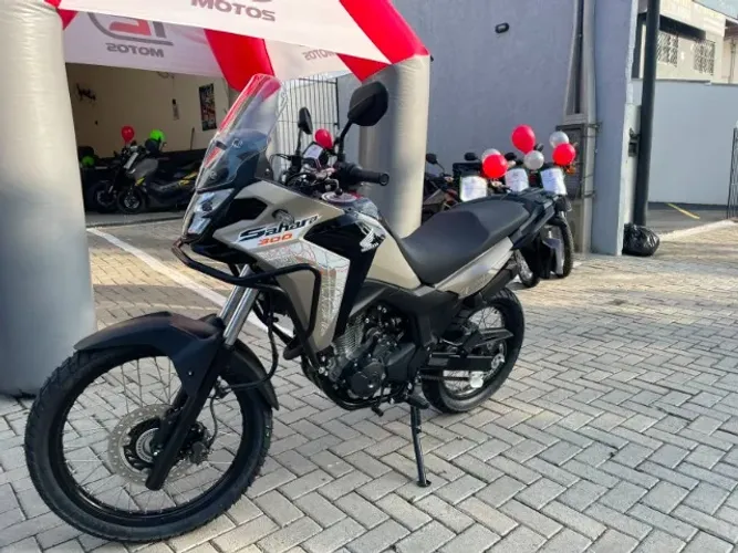 SAHARA 300 ADVENTURA  2026 O KM 
