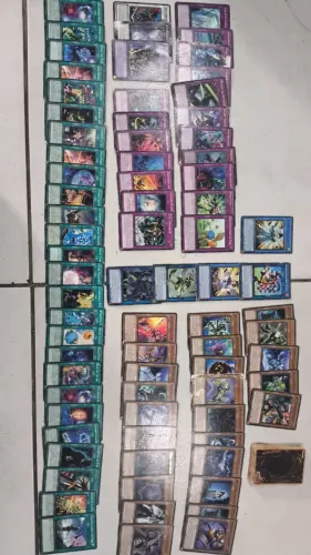 Vendo cartas de yu-gi-oh