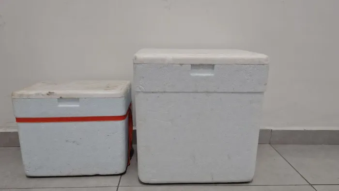 2 Caixa de isopor 