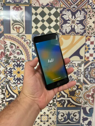 iPhone 8 Plus 64GB