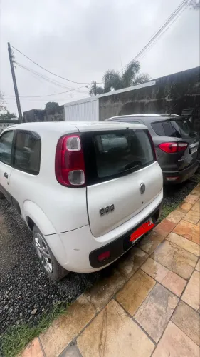 Fiat Uno Vivace 1.0 EVO Fire Flex 8V 3P 2014