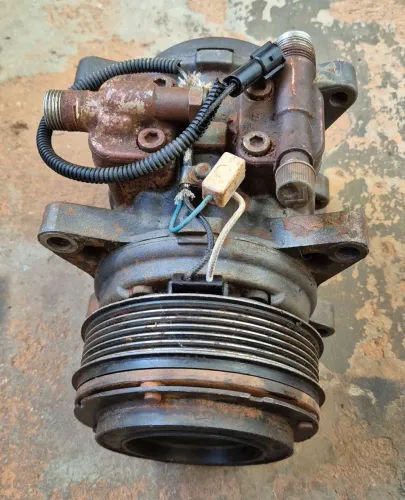 Compressor ar condicionado motor AP gol