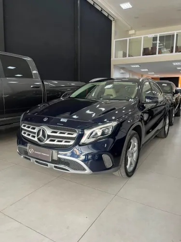 Mercedes-Benz GLA 200 Adv. 1.6/1.6 TB 16V Flex Aut. 2018