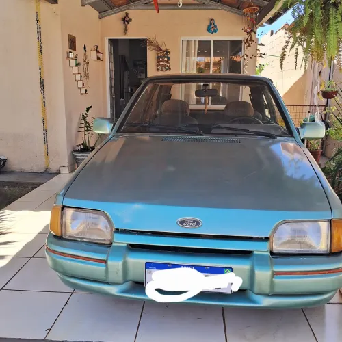 Ford Escort GL 1.6i / 1.6 (álcool) 1988
