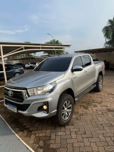 Toyota Hilux CD SRV 4X4 2.8 TDI Diesel Aut. 2020