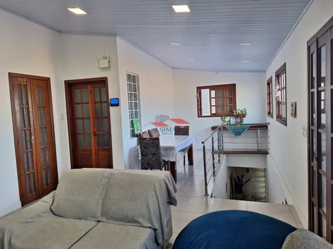 Sobrado para Venda em Porto Alegre, Jardim Sabará, 2 dormitórios, 1 suíte, 2 banheiros, 1