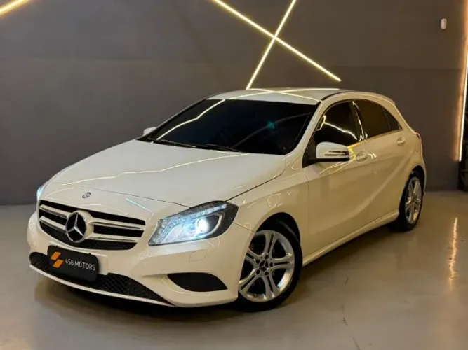 Mercedes-Benz Classe A 200 1.6 TB 16V Urban 156cv Aut. 2015