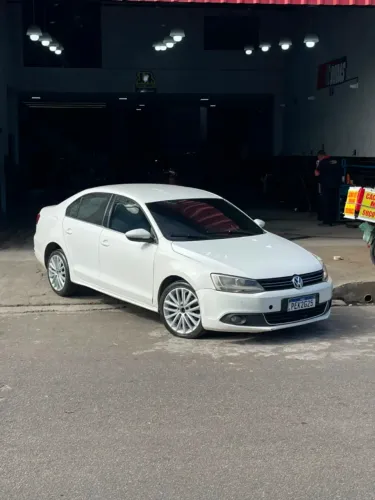 Volkswagen Jetta Highline 2.0 TSI 16V 4P Tiptronic 2011