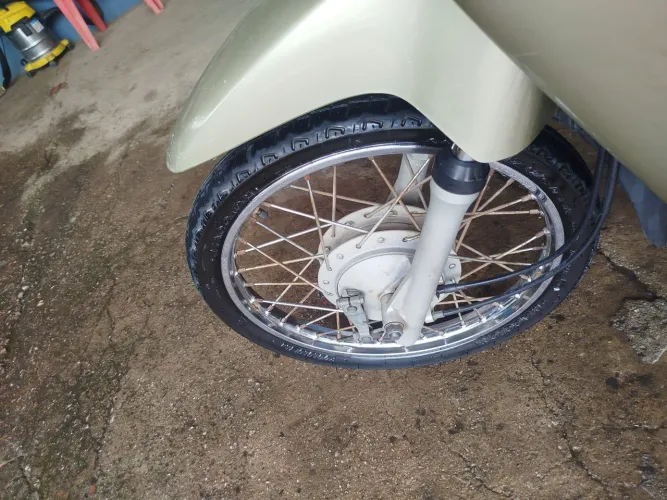 Vende se moto