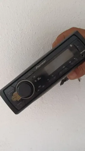 Pioneer MVH-S218BT com bluetooth
