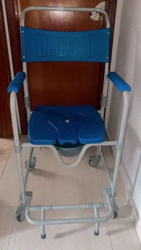 Cadeira de banho novinha