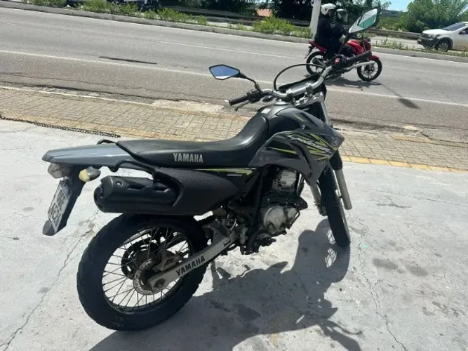 YAMAHA XTZ 250 LANDER 2016