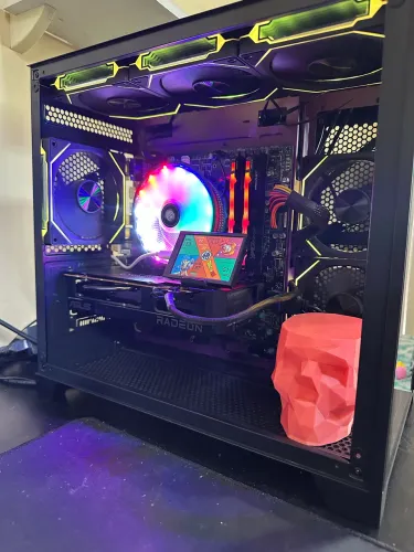 PC GAMER I5 12400F + RX 7600 8G