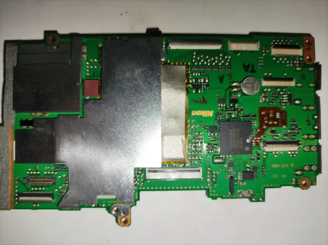 Placa Principal Câmera Nikon D7000/ Sd Card Perfeitos, ler anúncio 