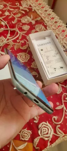 Celular Galaxy A30 excelente!