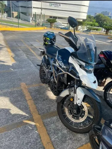 Moto Zonte 350<br>Semi Nova<br>Ano 2025<br>Quilometragem 4600<br>IPVA PAGO<br>Quitado <br>Valor 30 mil