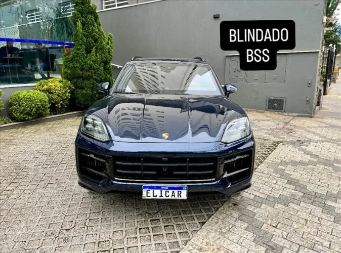 Porsche Cayenne GTS 4.0 500cv 2025