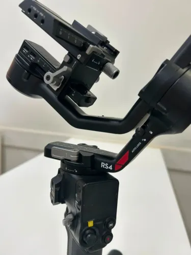 DJI RONIN RS4 mini À VENDA ? NÃO FAÇO ENVIO!