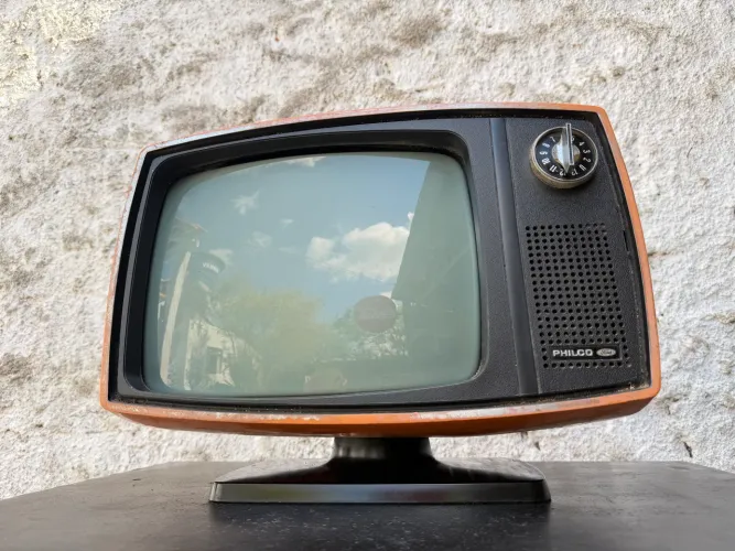 Televisão antiga decoração Philco Ford Safari 