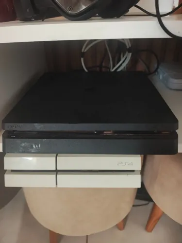 PS4 Slim 1Tb de memória preto ( Barato)