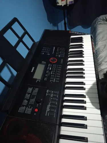 Teclado Casio ctx3000