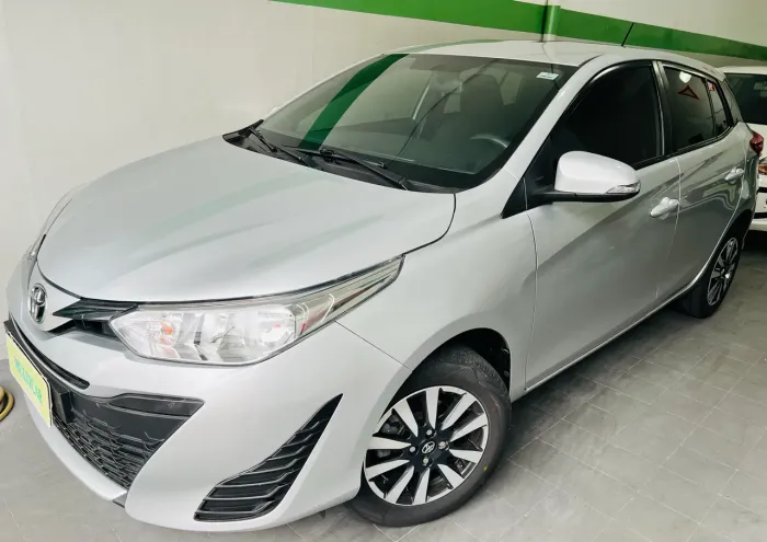 Toyota Yaris Live 1.3 Flex 16V 5P AUT 2021