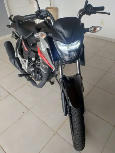 Honda CG 160 Titan 2025 - ABS - 400km - Nova Geração