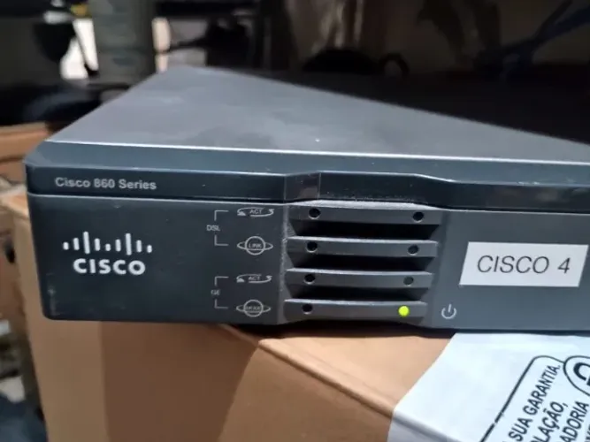 Roteador Cisco 860