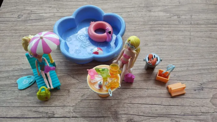 Kit Polly Pockets Completo com 5 bonecas (Piscina, DJ, Churrasco e acessórios)