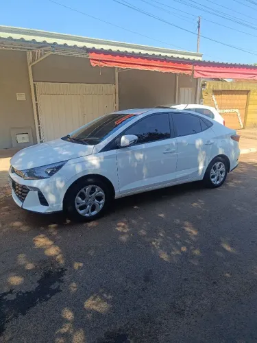 Hyundai HB20S Comfort Plus 1.0 Flex 12V Mec. 2025