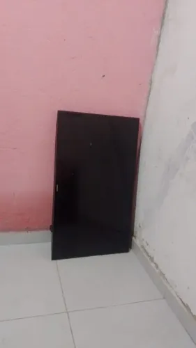 Tv smast com defeito mas outra tela fica boa