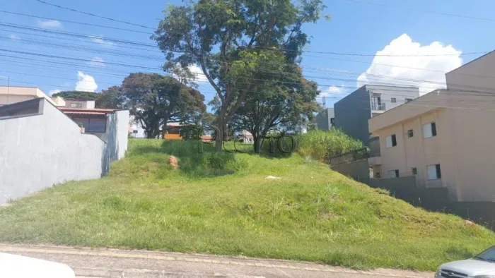 Terreno à venda em Louveira, Jardim Vera Cruz, com 300 m²