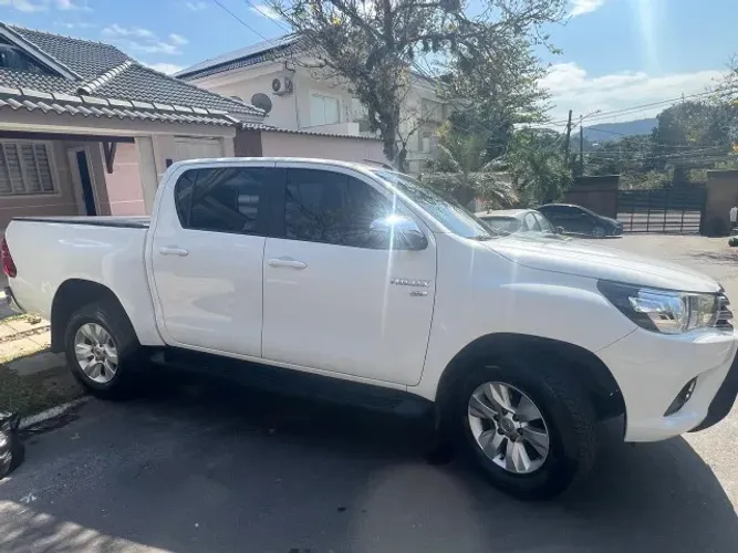 Toyota Hilux CD SRV 4X2 2.7 Flex 16V Aut. 2018