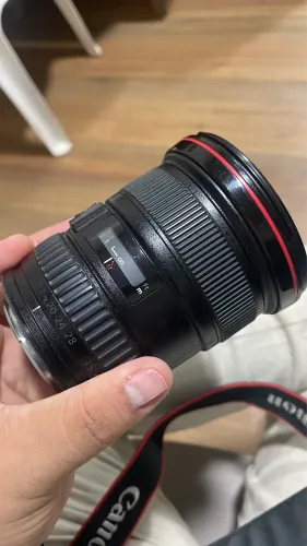 Canon EF 17-40mm f/4L USM - troco por 24-105 com torna minha.