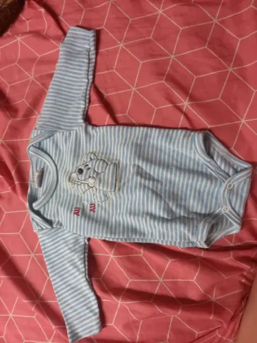 Roupas de bebê menino tudo por 80 reais