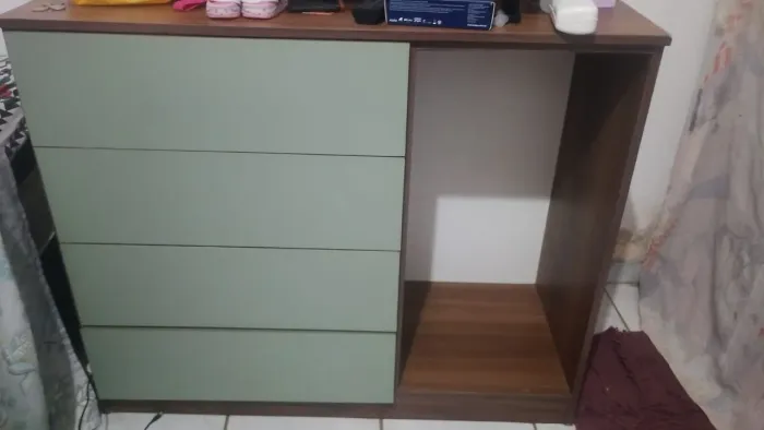 Vendo cômoda de mdf