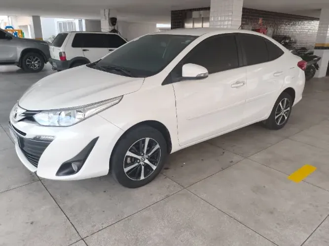 Toyota Yaris XS Connect Sedan 1.5 Flex 16V AUT 2021