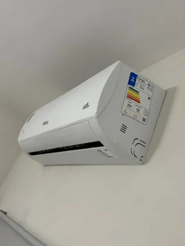 Split Philco inverter hi-wall 9000 BTUs